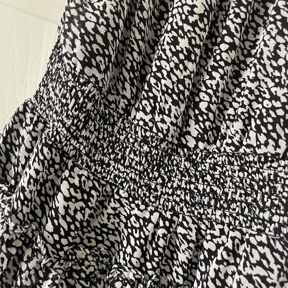 NWT Dress from Express - Picture 3 of 4